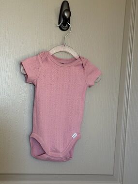Gerber Pink Eyelet Short-Sleeve Baby One-Piece Bodysuit